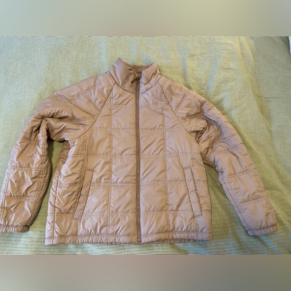 Patagonia lost canyon jacket small